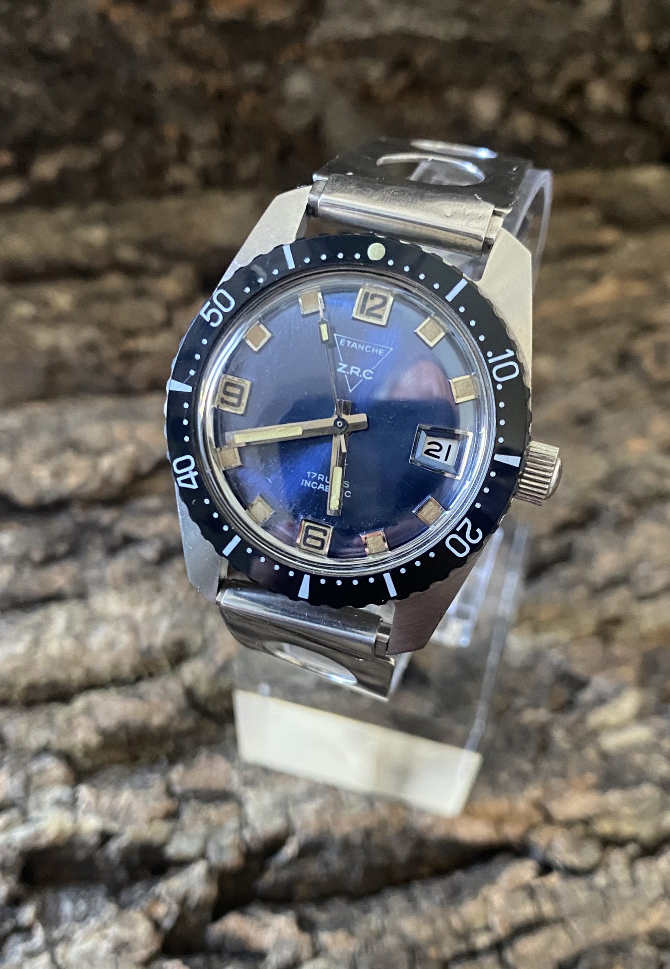 Zrc Comos Sub – Image 2