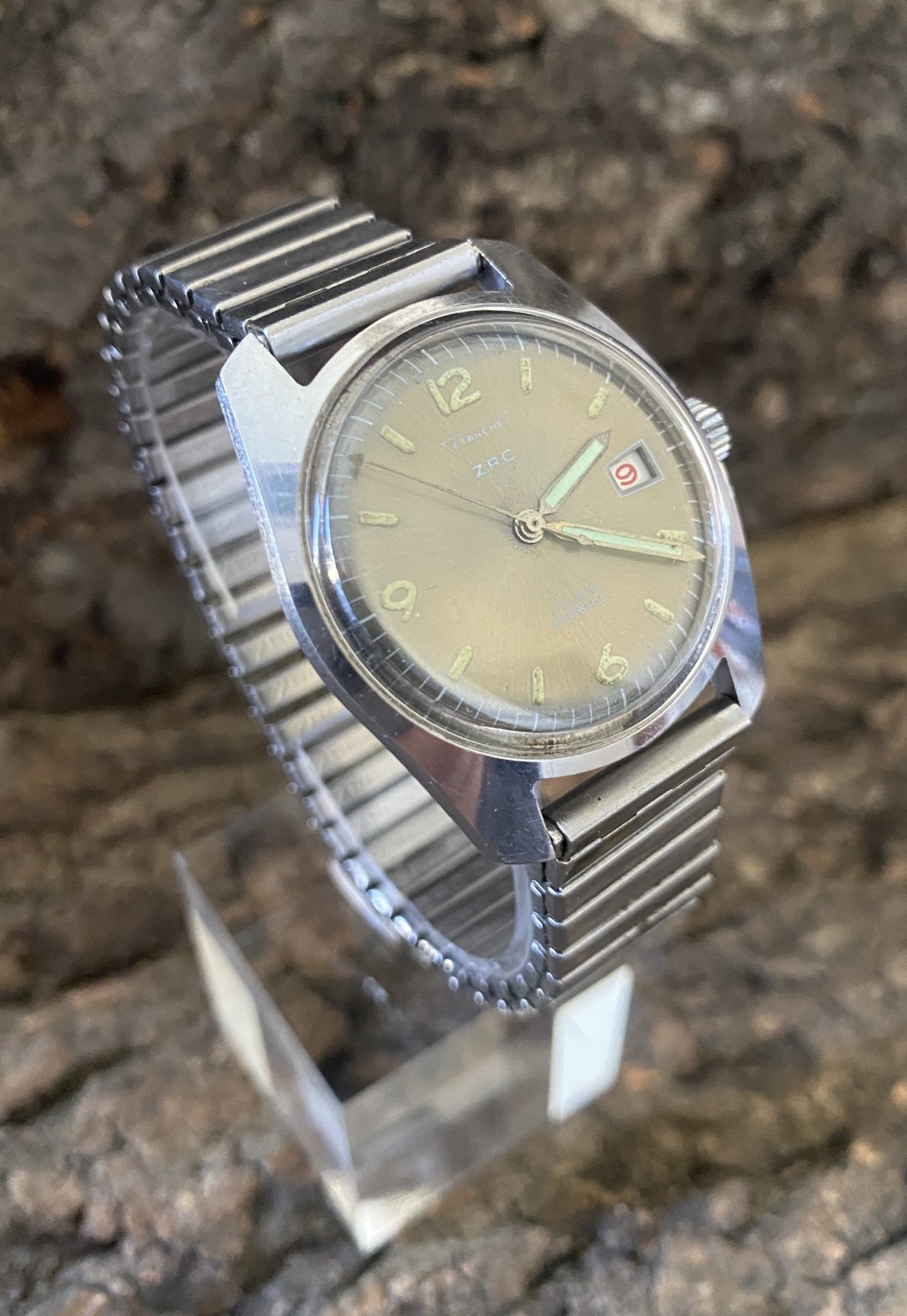 Zrc Comos – Image 4